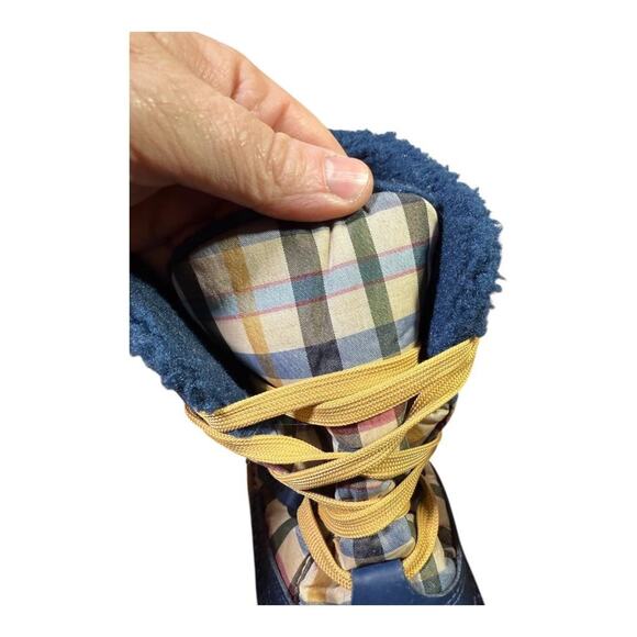 Sorel Tivoli Plaid Waterproof Snow Boots Women size 7 - Picture 5 of 7